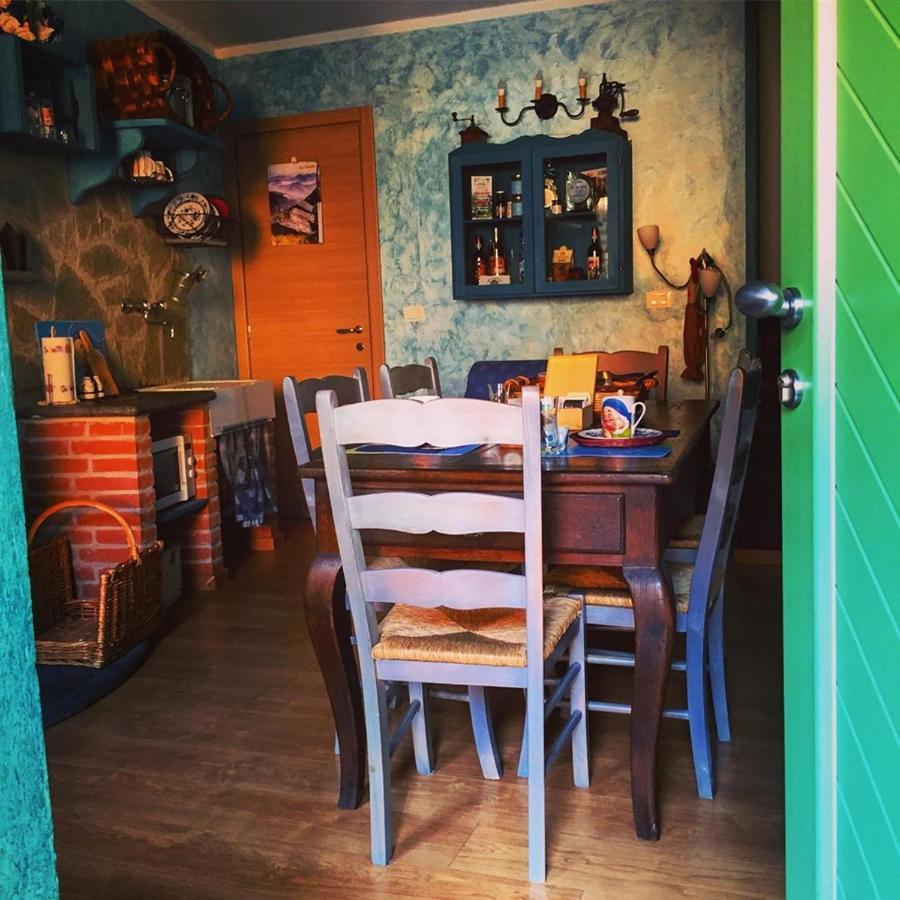B&B Pisolo E I Persi Pien Roccasparvera Bagian luar foto