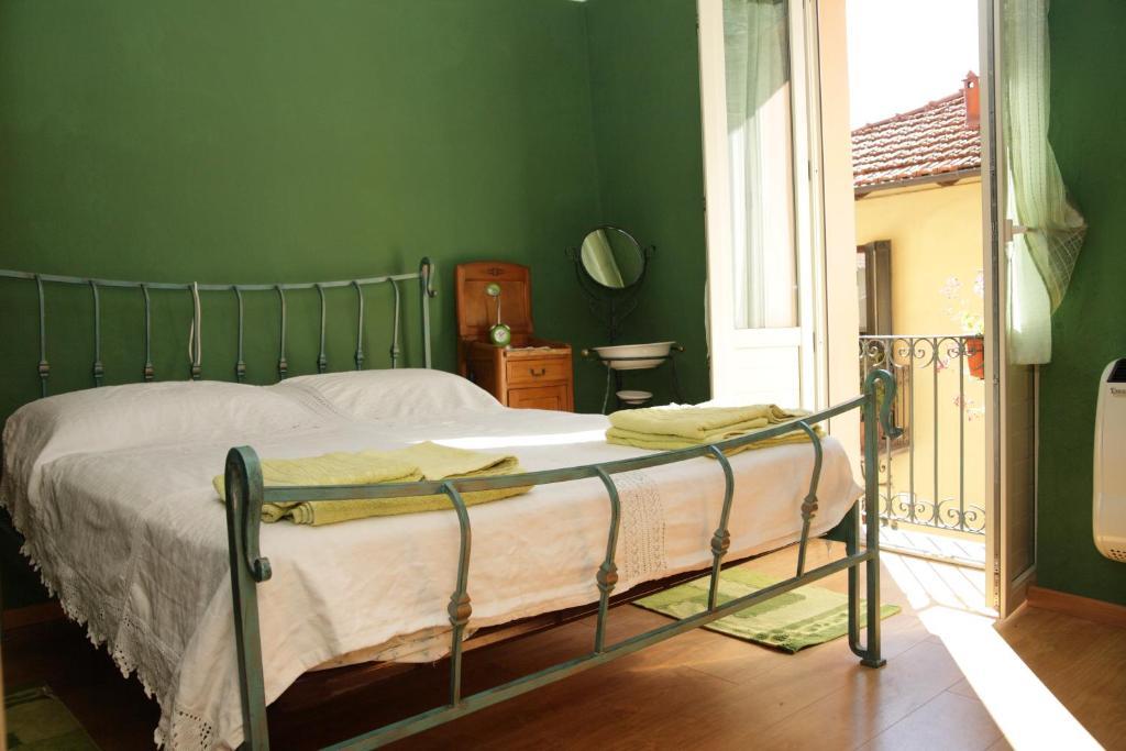 B&B Pisolo E I Persi Pien Roccasparvera Ruang foto