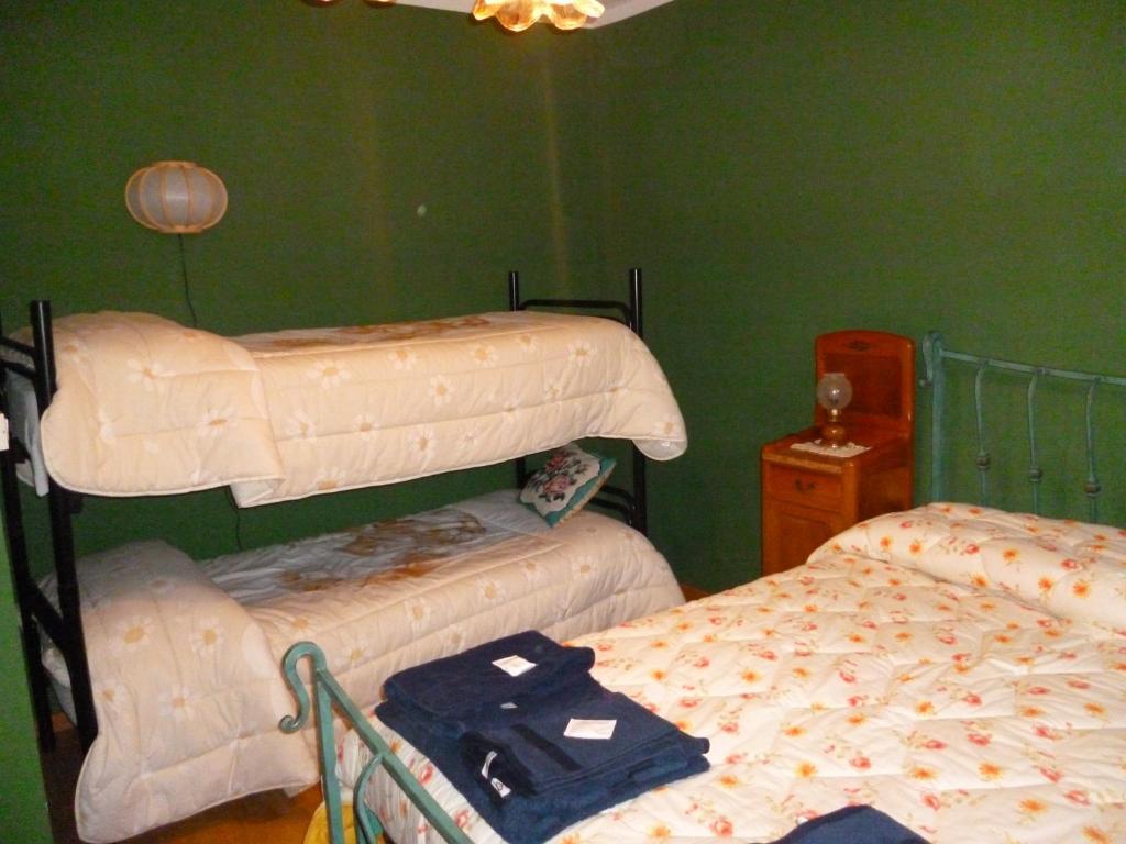 B&B Pisolo E I Persi Pien Roccasparvera Ruang foto
