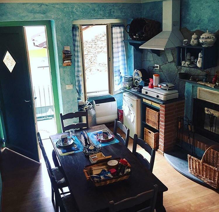 B&B Pisolo E I Persi Pien Roccasparvera Bagian luar foto